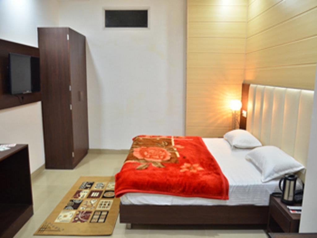 Hotel Popular Amritsar Pokój zdjęcie